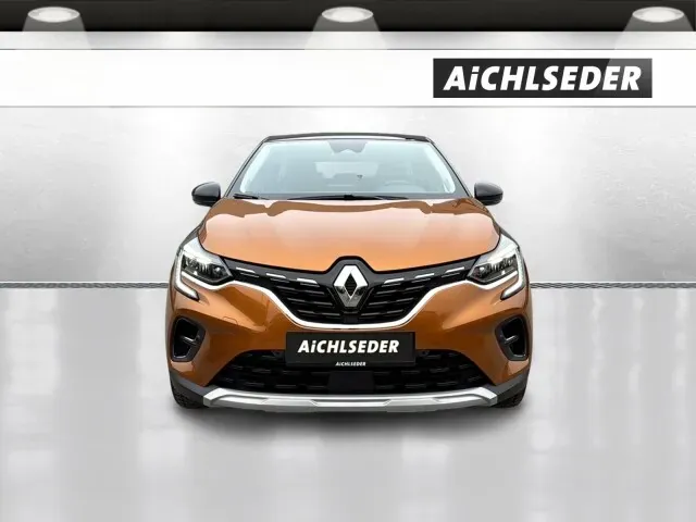 Renault Captur 2022 photo 2