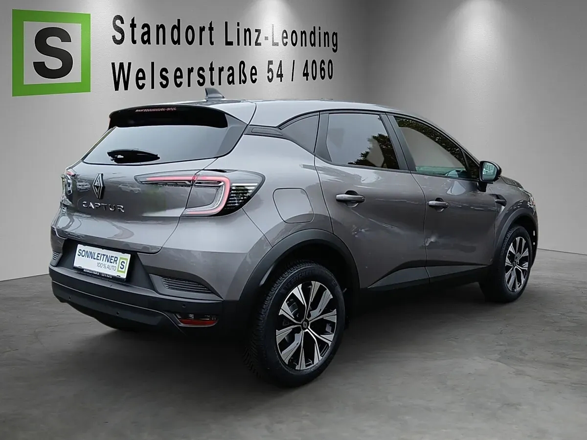 Renault Captur photo 3