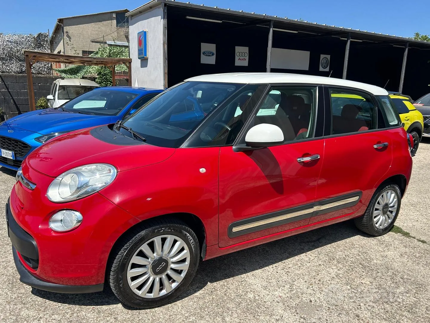 Fiat 500L 2014 photo 2