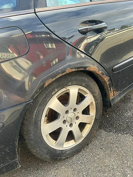 Mercedes-Benz E270 2003 photo 3