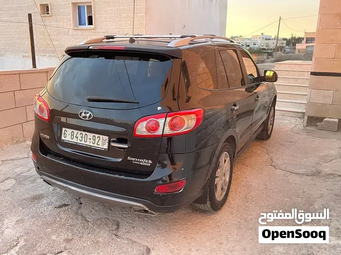 Hyundai Santa Fe 2011 photo 4