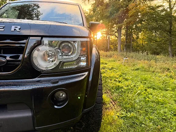 Land Rover Discovery 4 2011 photo 4