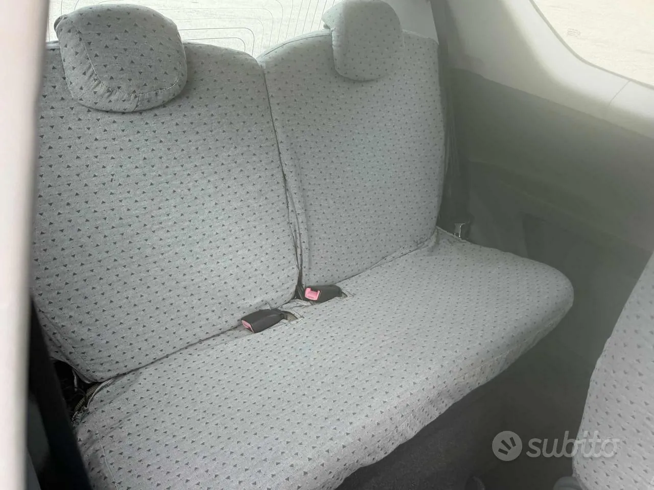 Peugeot 107 2006 photo 4