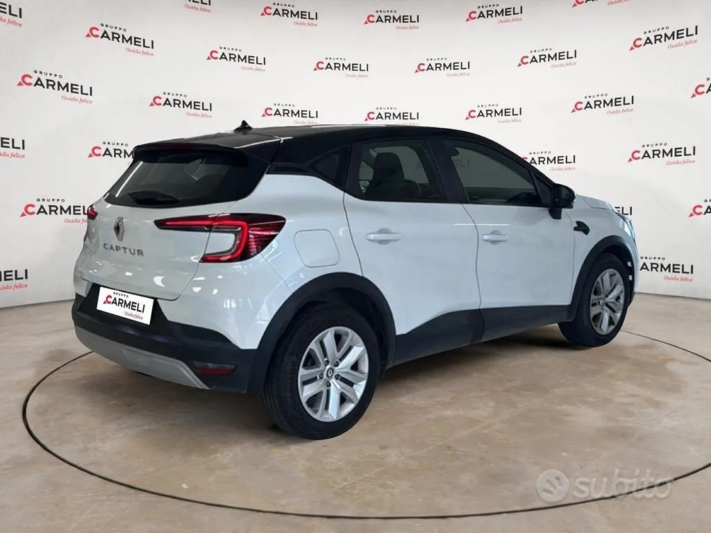 Renault Captur 2022 photo 4