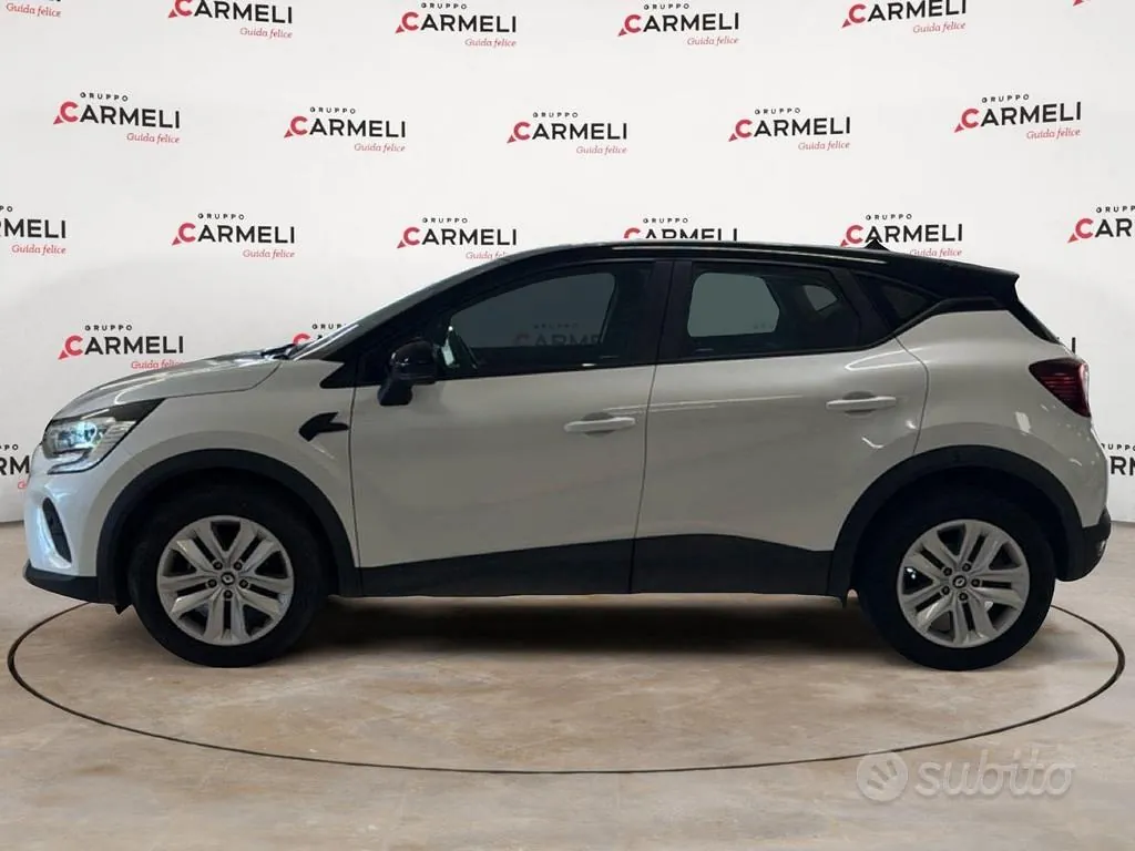 Renault Captur 2022 photo 2