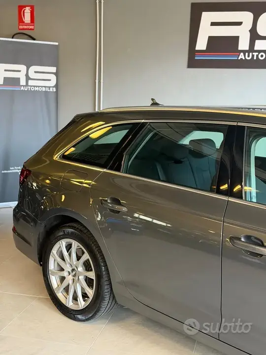 Audi A4 Avant 2019 photo 5
