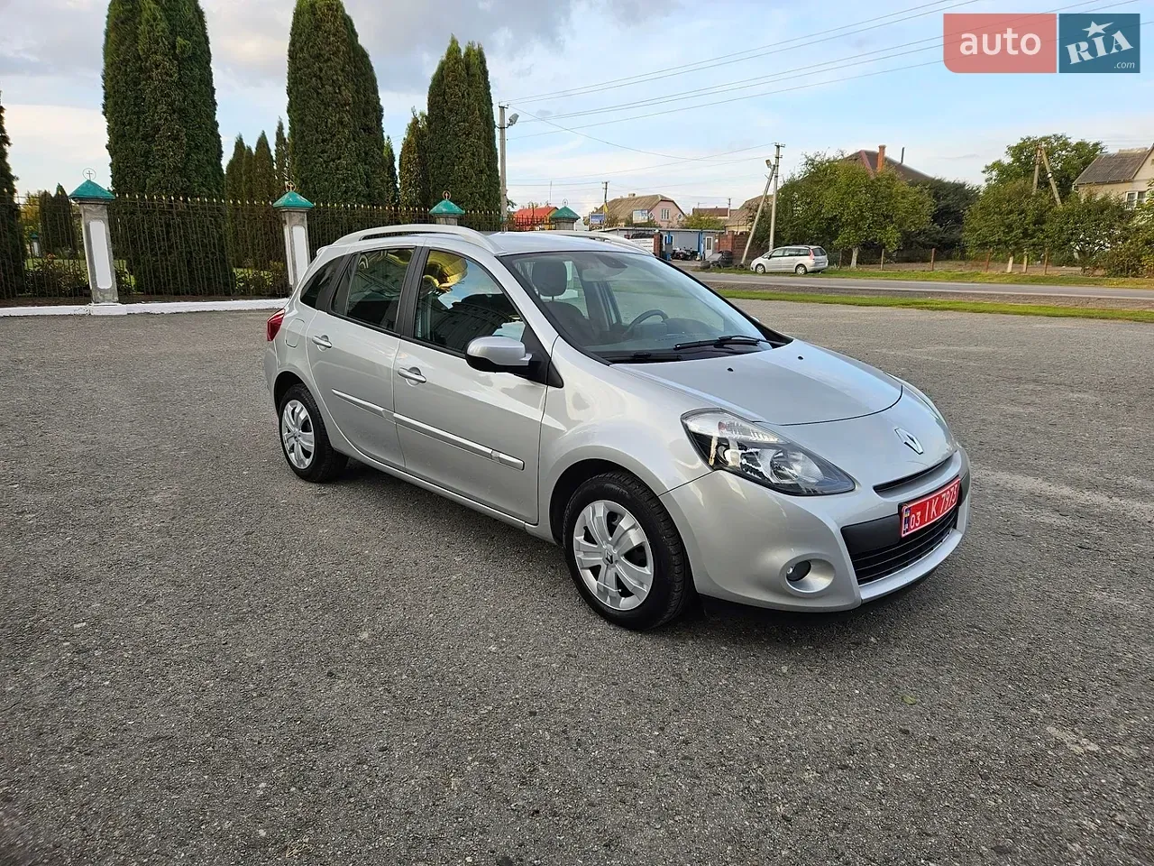 Renault Clio 2012 photo 5