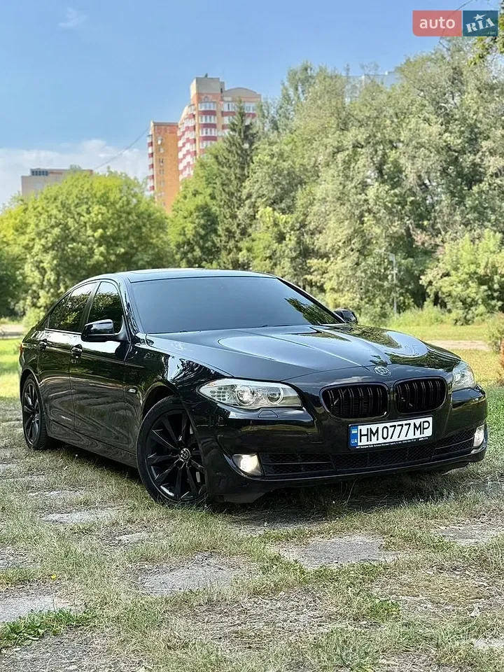 BMW 5 Series 2012 photo 5