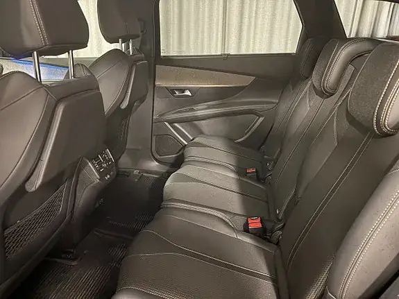 Peugeot 5008 2023 photo 4