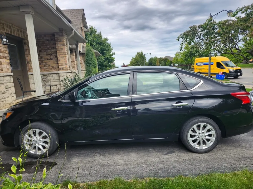 Nissan Sentra 2018 photo 2