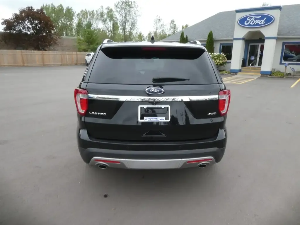 Ford Explorer 2017 photo 4