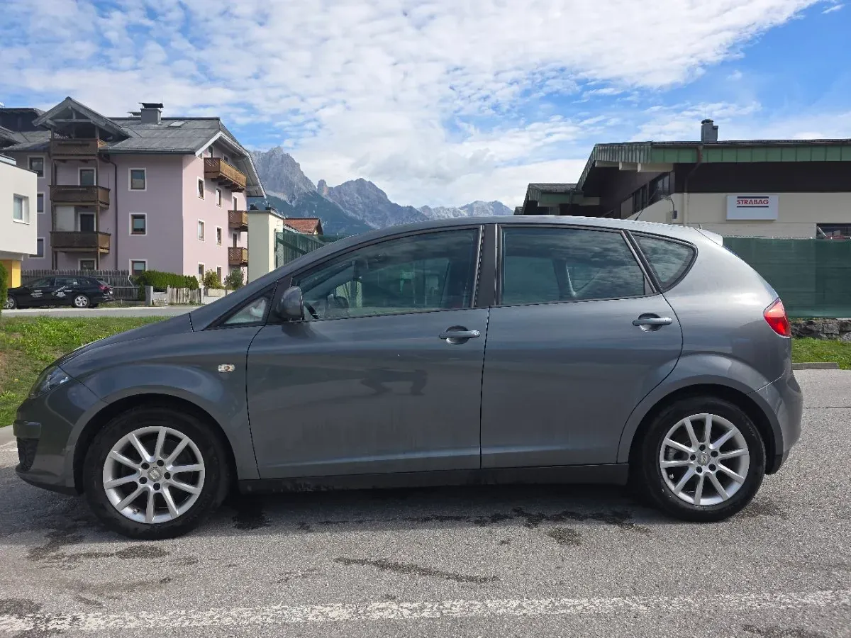 Seat Altea 2013 photo 2