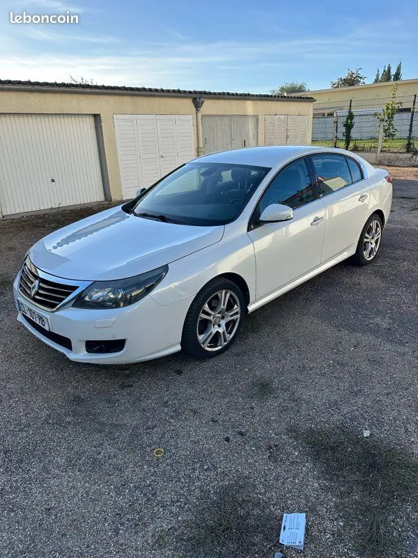 Renault Latitude