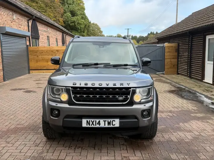 Land Rover Discovery 4 2014 photo 2