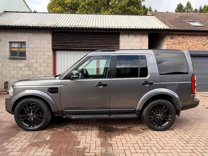 Land Rover Discovery 4 2014 photo 4