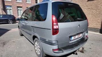 Peugeot 807 2004 photo 3