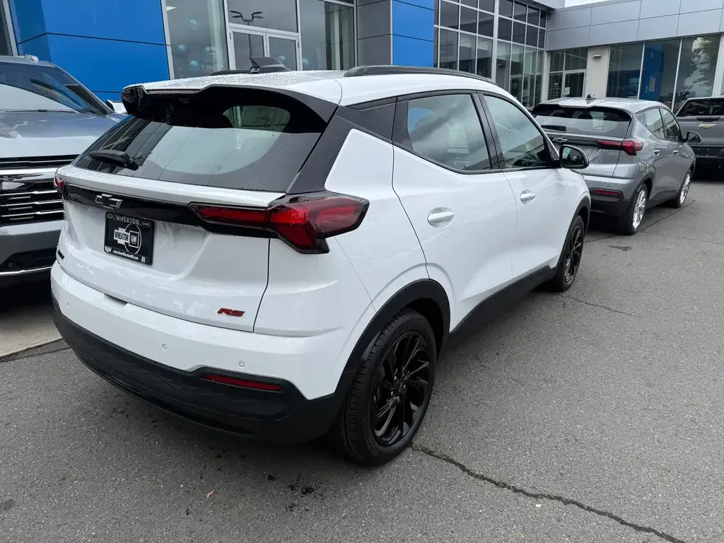 Chevrolet Bolt 2027 photo 4