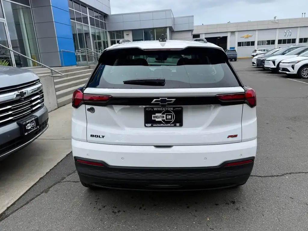 Chevrolet Bolt 2027 photo 5