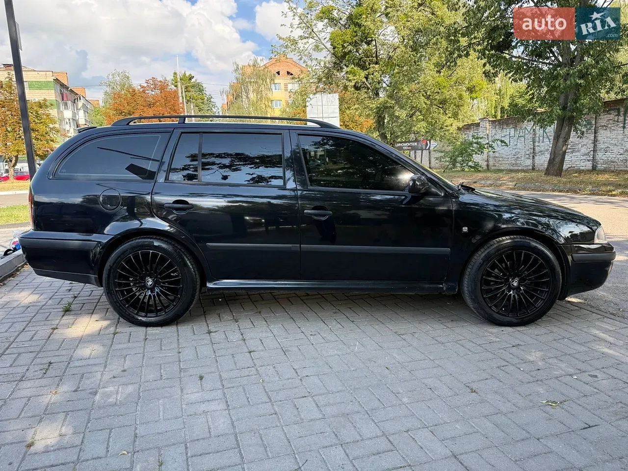 Skoda Octavia 1999 photo 4