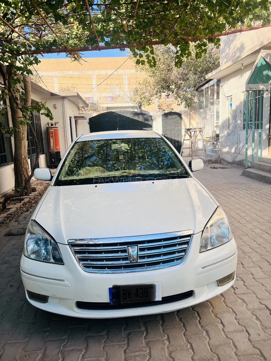 Toyota Premio