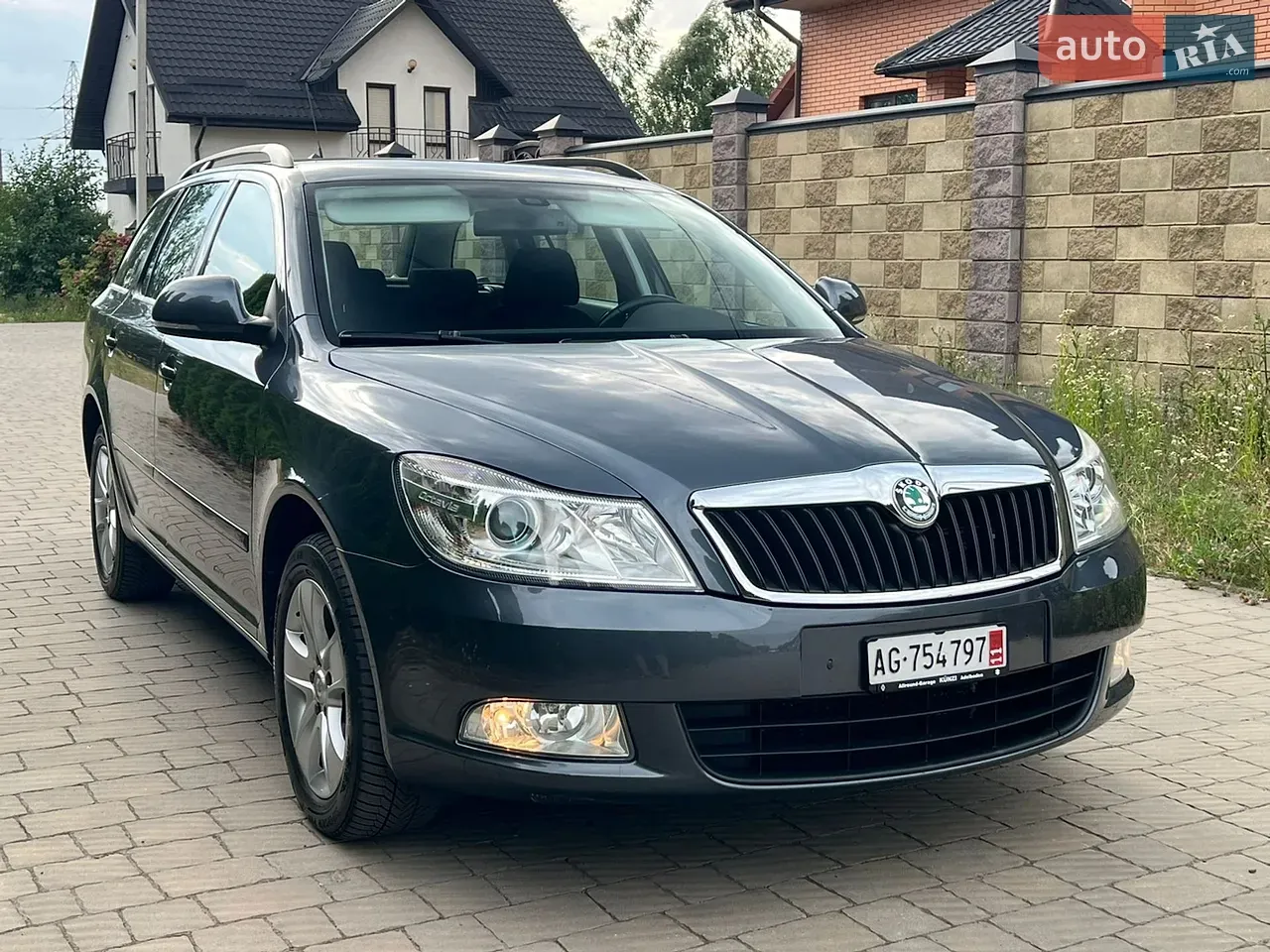 Skoda Octavia 2011 photo 5