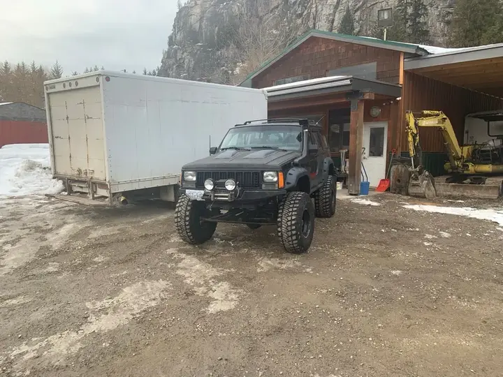 Jeep Cherokee