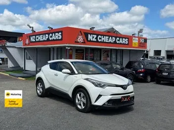 Toyota C-Hr 2018 photo 2