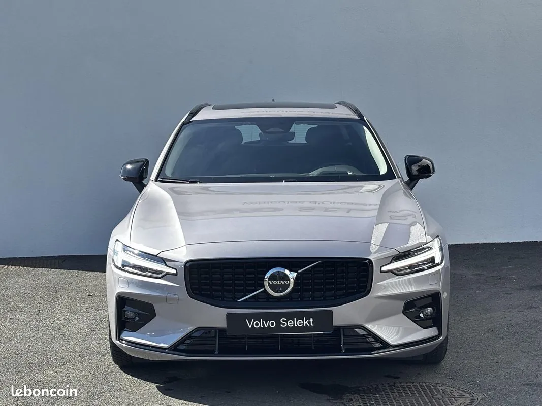 Volvo V60 2025 photo 5