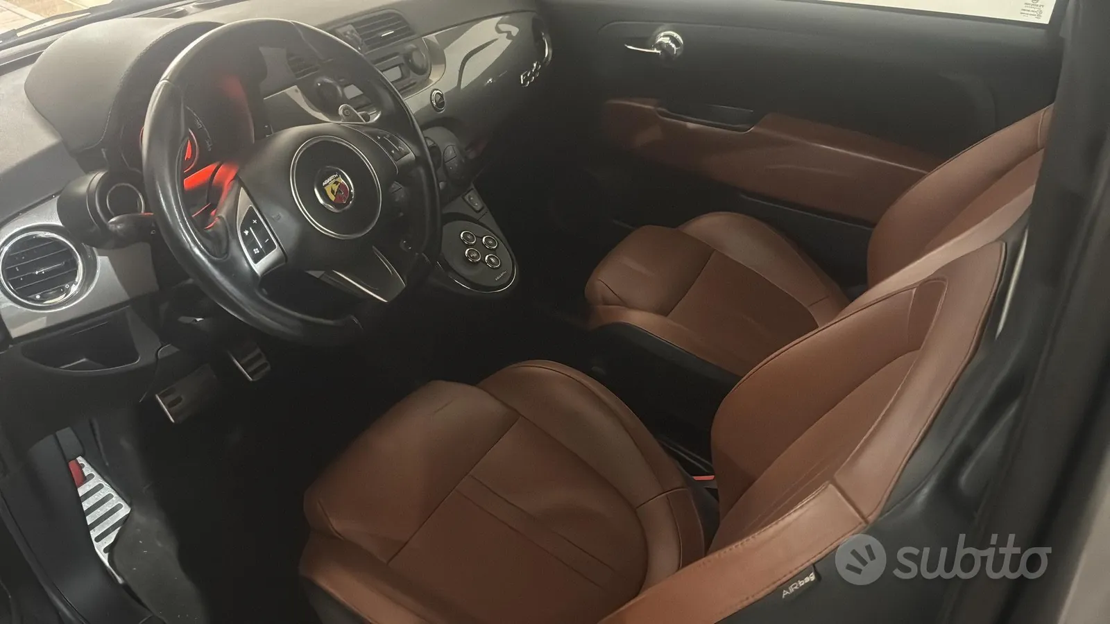 Abarth 500 2011 photo 4