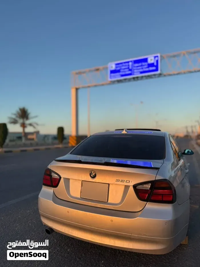 BMW 3 Series 2008 photo 5