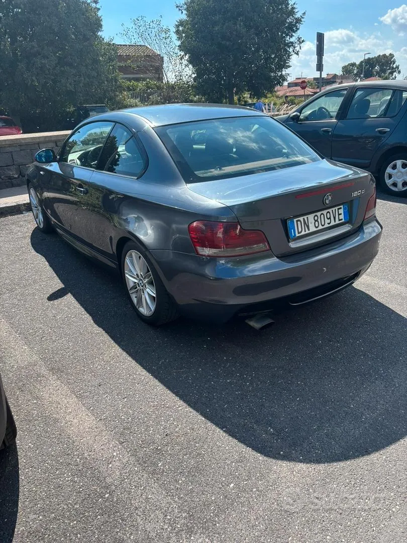 BMW 1 Series 2008 photo 3