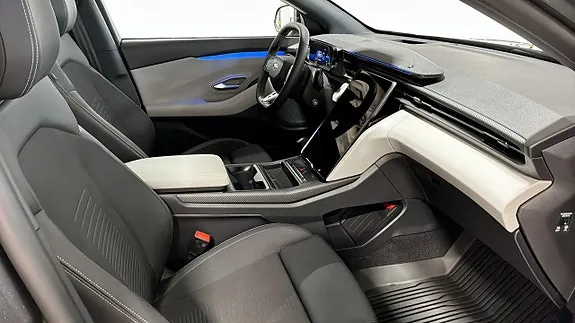 Ford Capri 2026 photo 3