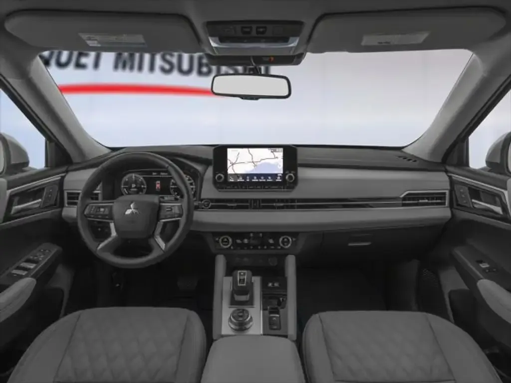 Mitsubishi Outlander 2026 photo 3