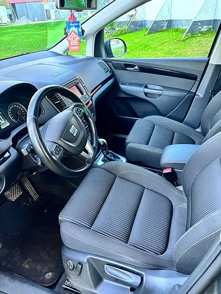 Seat Alhambra 2012 photo 4