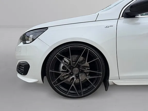 Peugeot 308 2016 photo 3