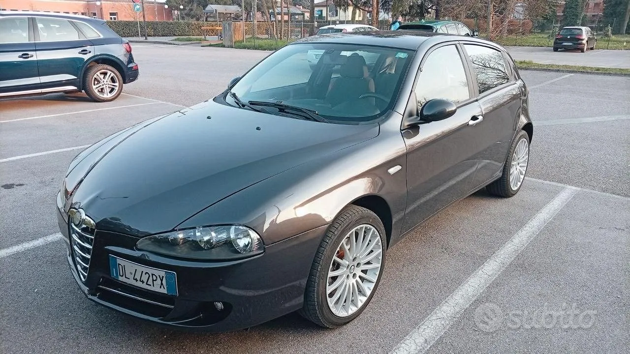 Alfa Romeo 147