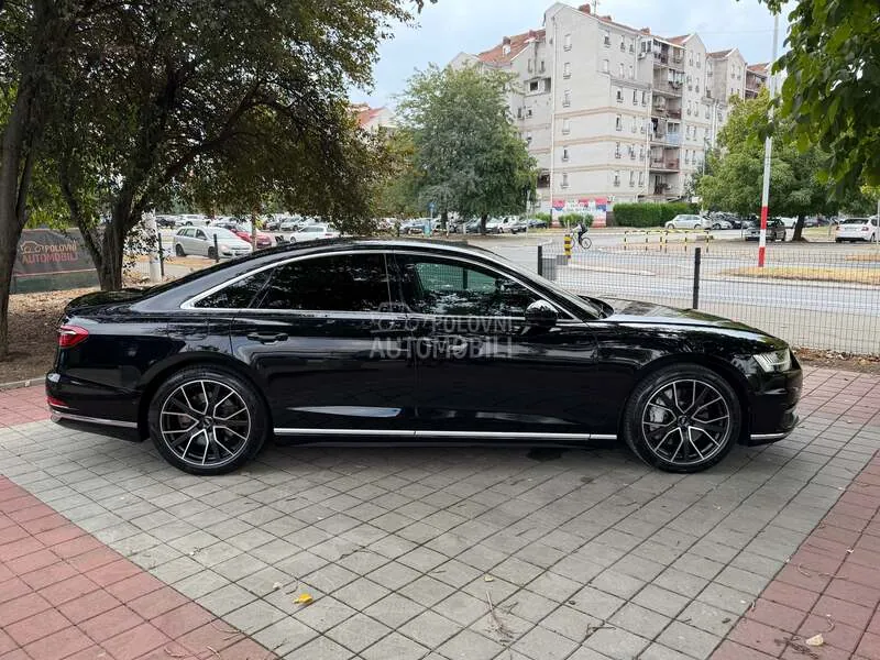 Audi A8 2019 photo 5