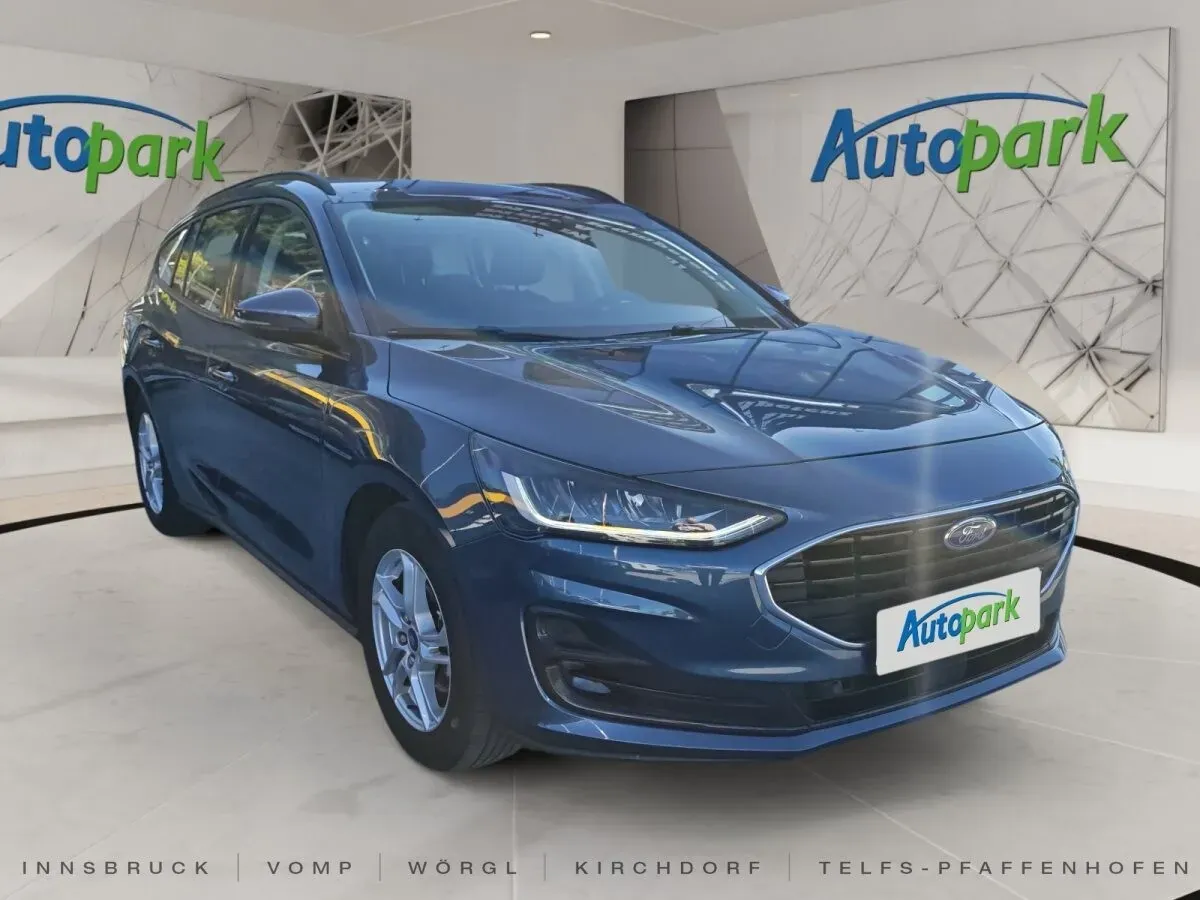 Ford Focus 2022 photo 3