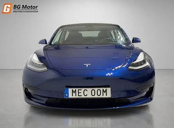 Tesla Model 3 2020 photo 2