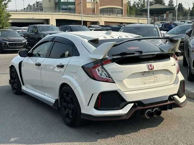 Honda Civic Type R 2018 photo 3