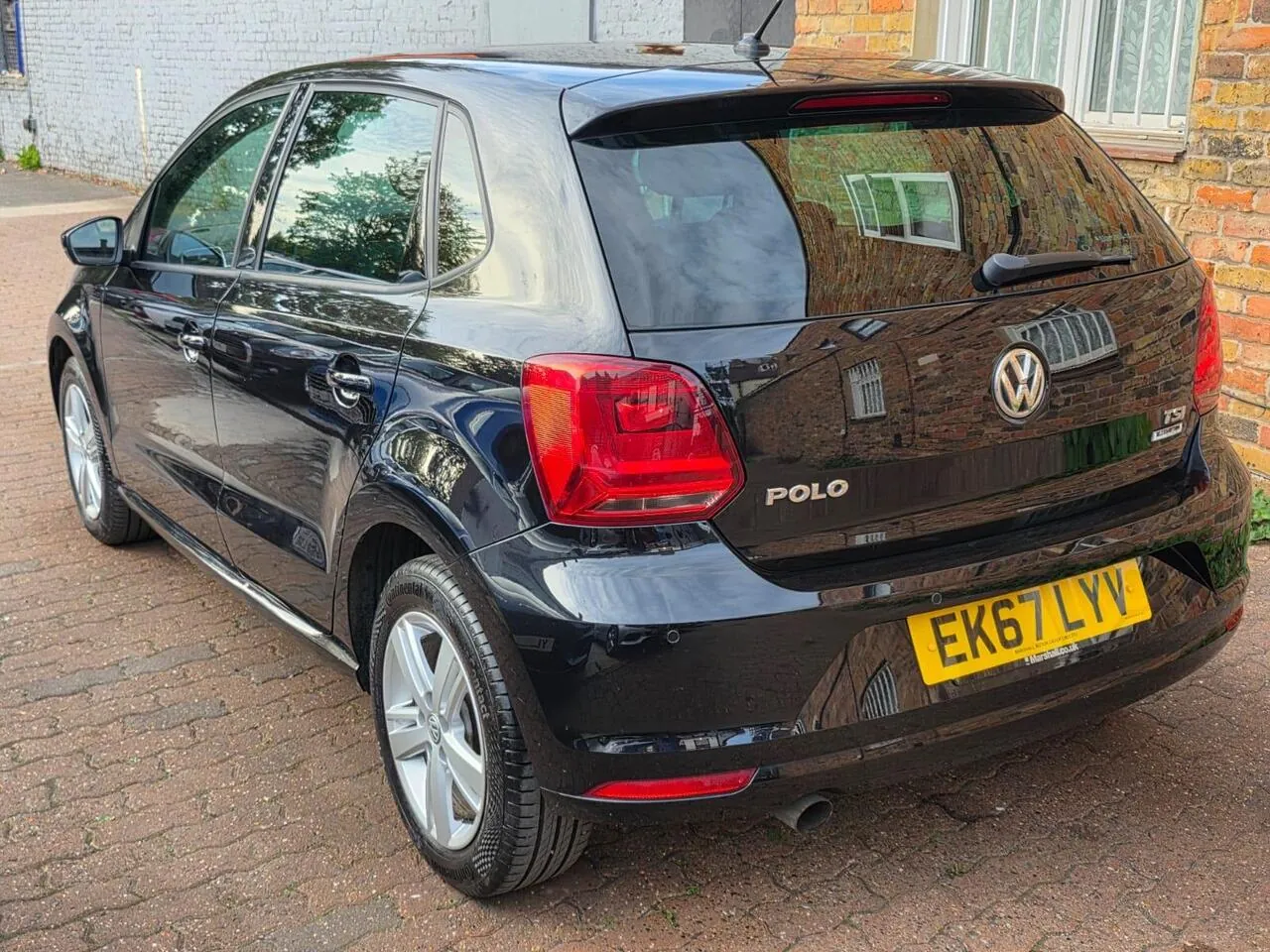 Volkswagen Polo 2017 photo 4