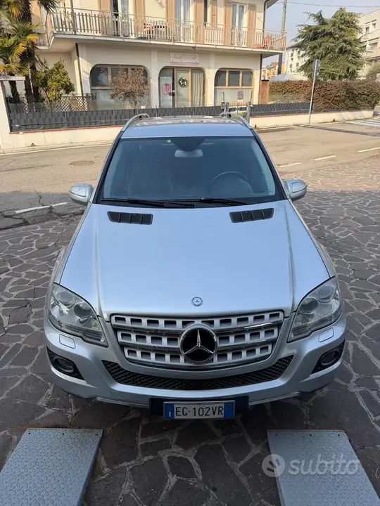 Mercedes-Benz Ml 350 Cdi 2011 photo 5