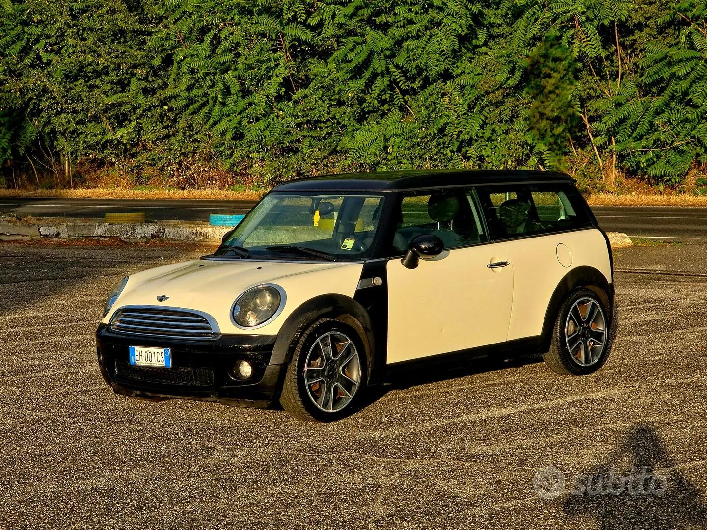 Mini Mini Clubman 2011 photo 3
