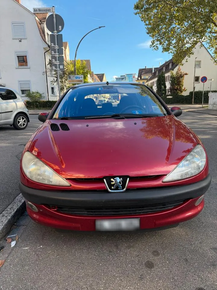 Peugeot 206