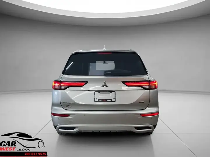 Mitsubishi Outlander 2024 photo 4