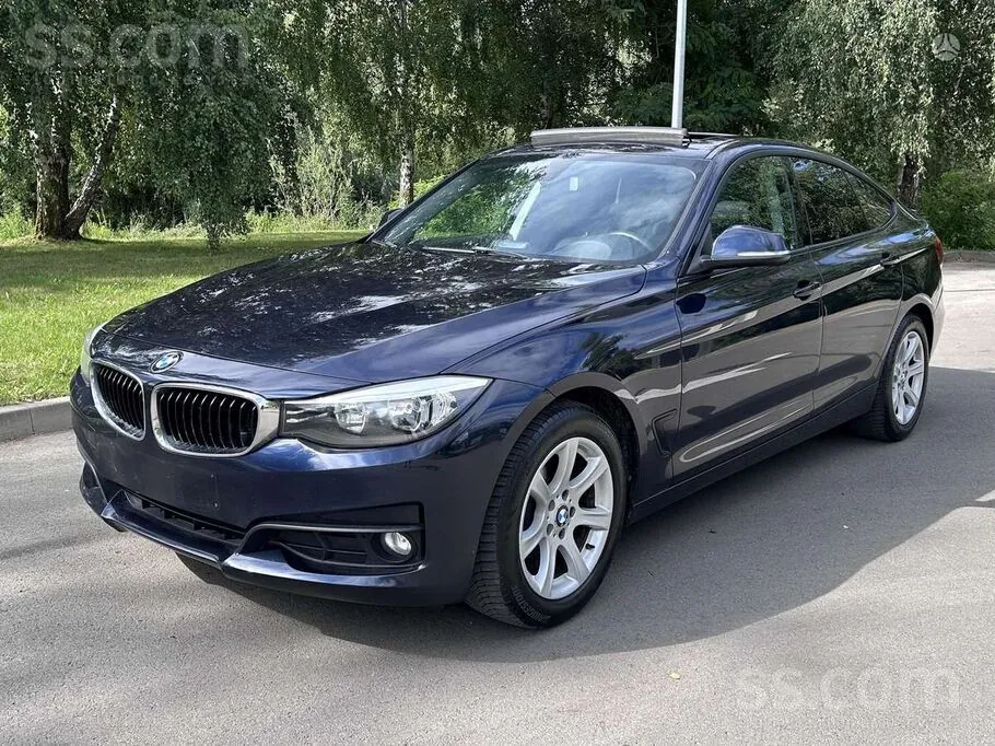 BMW 318 2015 photo 2