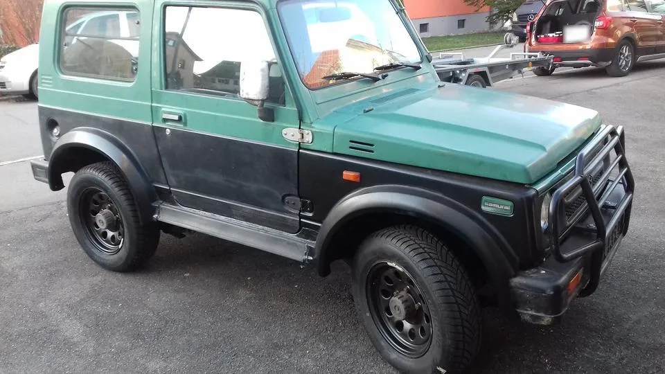 Suzuki Samurai