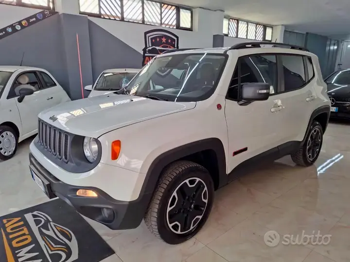 Jeep Renegade 2015 photo 3