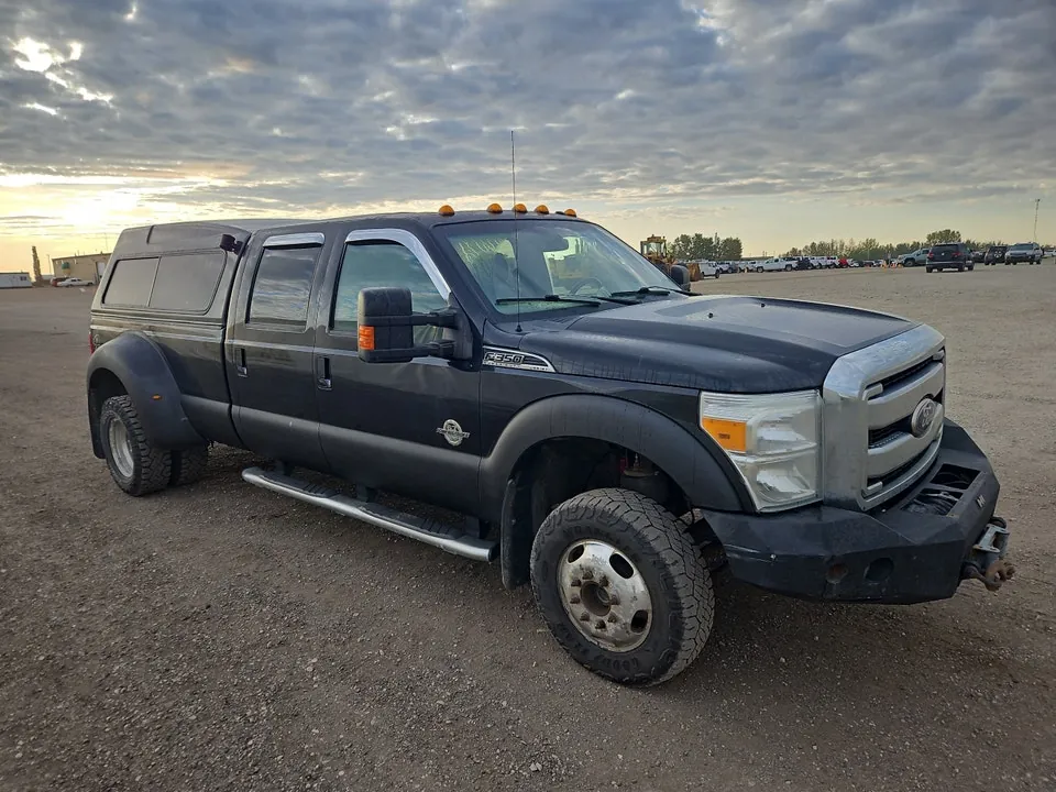 Ford F-350 Super Duty 2011 photo 2