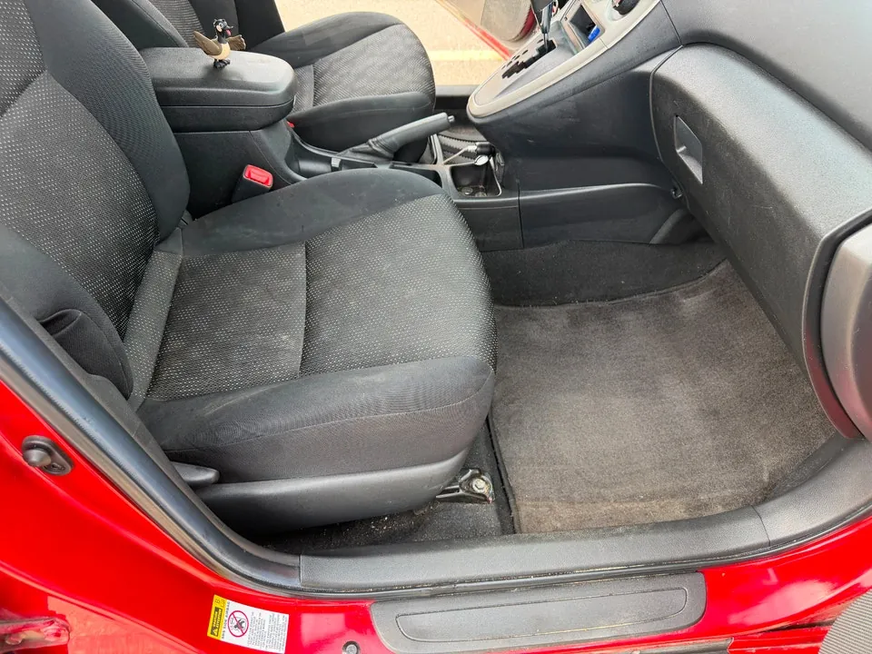 Pontiac Vibe 2009 photo 5